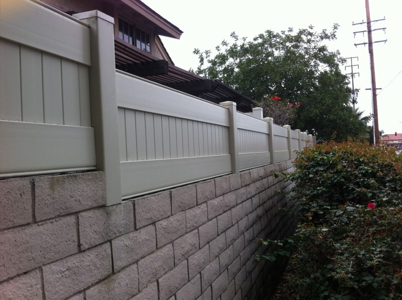 Wall Toppers - Call Sonrise Fence at 877-20-FENCE